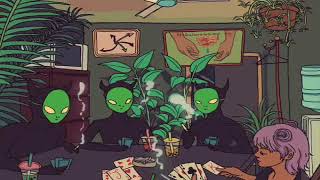 Cato - Closed Eyes, Staring