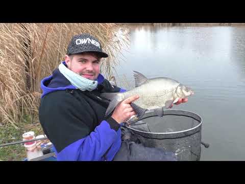 Methodfeeder im Winter auf Brassen mit Julian Feuerlein / Team Zammataro
