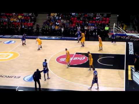 Oostende - Okapi Aalstar 97 - 81 op zaterdag 22 november 2014 - deel 4