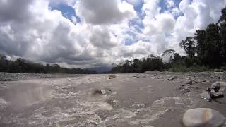 preview picture of video 'Rafting Jatun Yaku river in Ecuador'