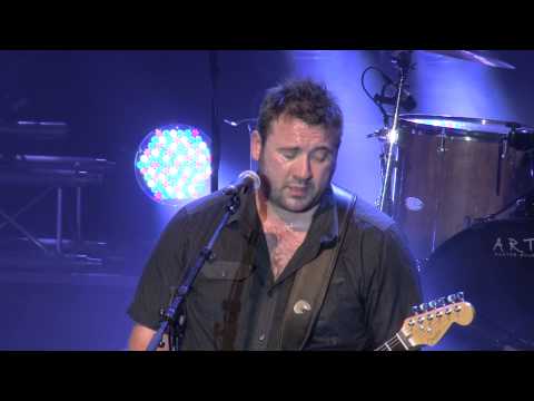 00083 King King feat Alan NIMMO " Bagnols Blues Festival 2014 " 1/2