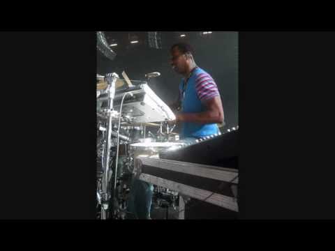 Oscar Seaton  playin some grooves on one of my Jarrah snare drums that I made.....