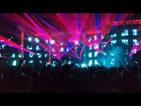 KhoMha & David Gravell - Alpha Centauri w/ Motorcycle - As The Rush Comes Live @ Back & Forth 5.0