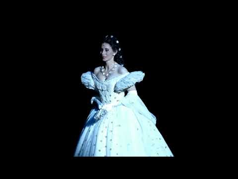 Pia Douwes, Maya Hakvoort & Annemieke Van Dam - Ich gehör nur mir