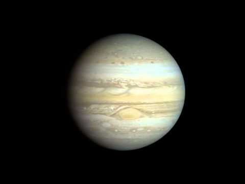 Jupiter's cloud motions as Voyager 1 approaches