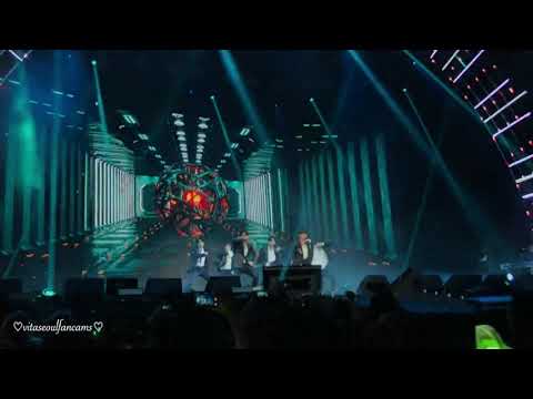 071118  - Got7 Eyes On You World Tour NYC  - Intro + Hard Carry fancam