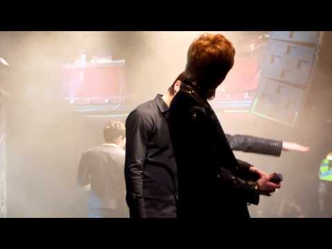 130210 [CUT] Trouble Maker + funny C.A.P n Niel - Teen Top in Barcelona