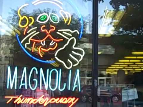 RaymondTVinyl visits Magnolia Thunderpussy Record Store 08/1