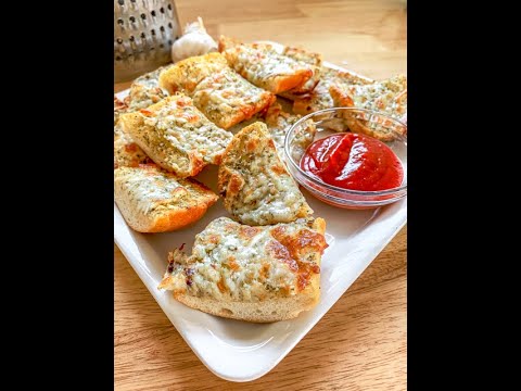 Cheesy Garlic Bread With Jimmy John's Day Old Bread!