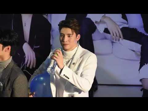 • [190127] Phản ứng của Mean khi fan hét "Rathavit" 😂