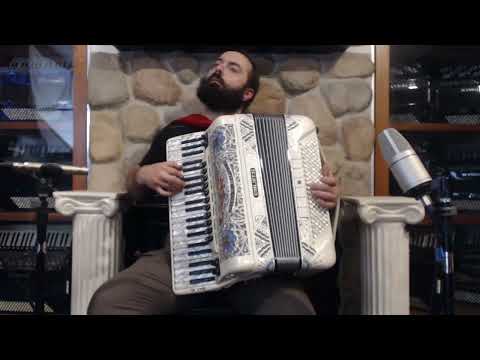 5848 - Champage Eagle Giulietti Special Classic Musette Piano Accordion LMMM 43 140 $4999