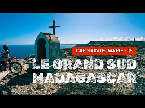 The Great South of Madagascar 🇲🇬 Day 5: Cape Sainte-Marie and its lighthouse at the end of the wo...