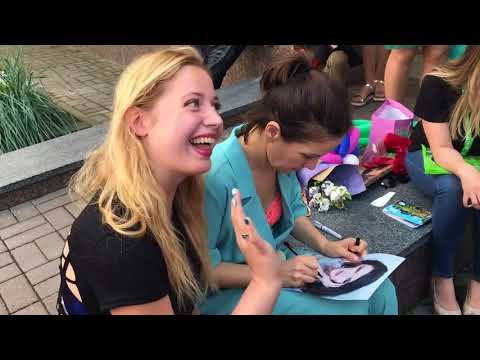 Natalia Oreiro - Con fans (15.07.2018) 2