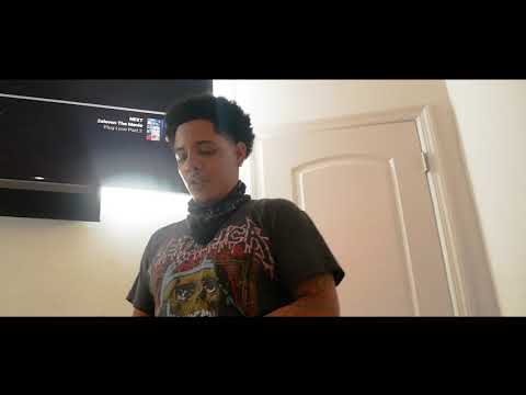 APEXSOUNDS- NO LOSSES Feat. SCRAPBANDZ