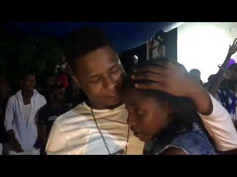 Sikatris - Jacmel Live