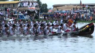 preview picture of video '1400 PUNNAMADA BOAT RACE   TRAVEL VIEWS by www.travelviews.in, www.sabukeralam.blogspot.in'