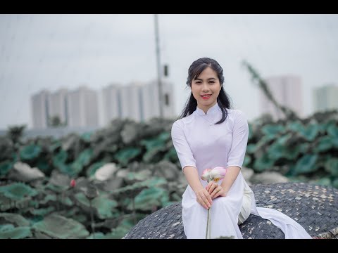 Thể hiện bởi Minh Tuyết