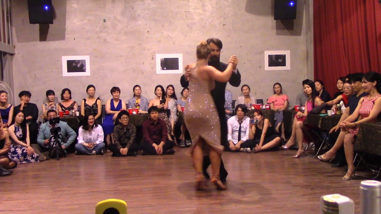 Video thumbnail for Maja Petrović & Marko Miljević - "Milonga de mis amores" - D'Arienzo - 4/4 (milonga)
