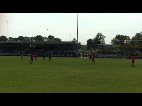 Publiekswissel voor Thijs Kluijtmans Sparta'25 WSC eindstand 4-0 2014 2015