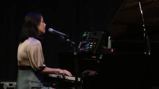 Vienna Teng - Help Is On The Way (soundcheck November 25, 2016)