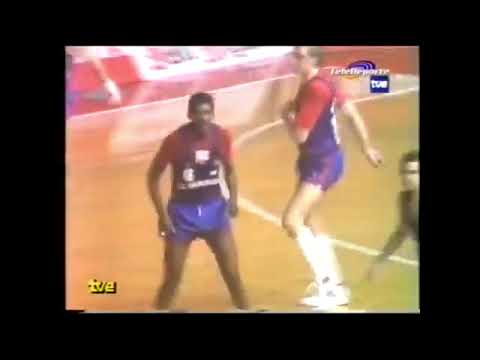 Chicho Sibilio 1986 Winners' Cup Final Scavolini Pesaro - FC Barcelona