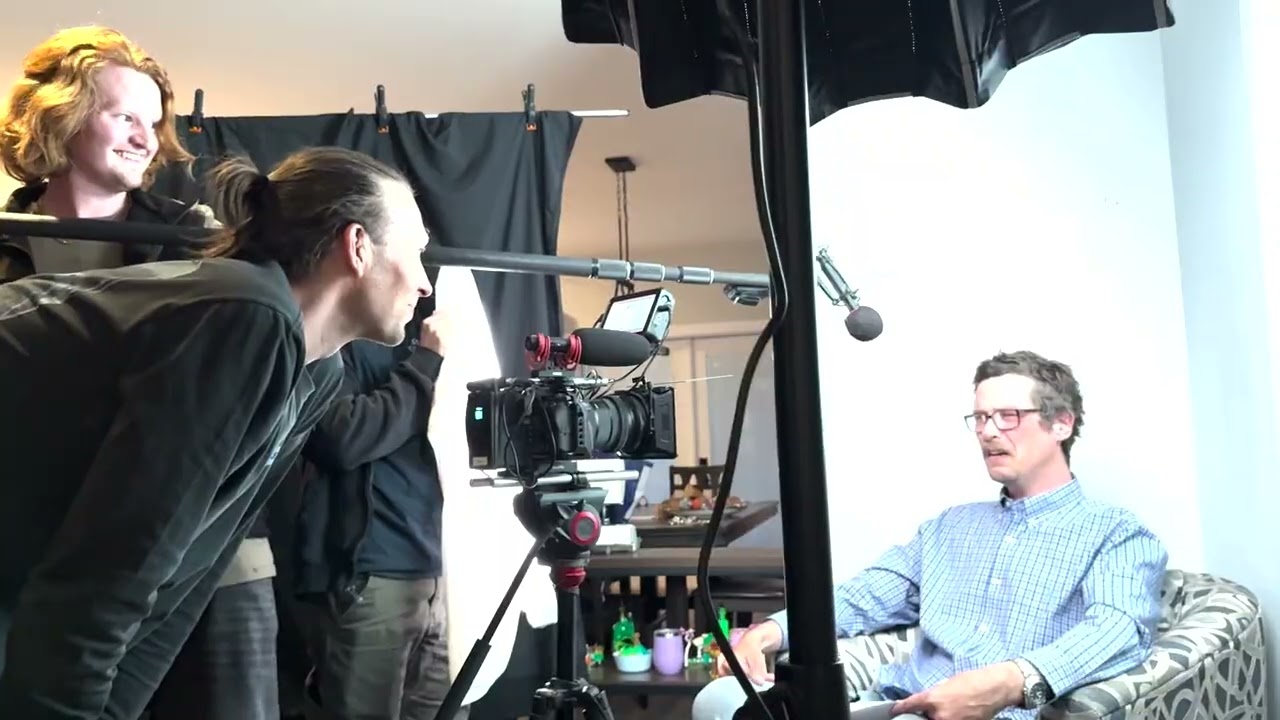 Miniature de la vidéo Pissing Contest BTS du film Pissing Contest