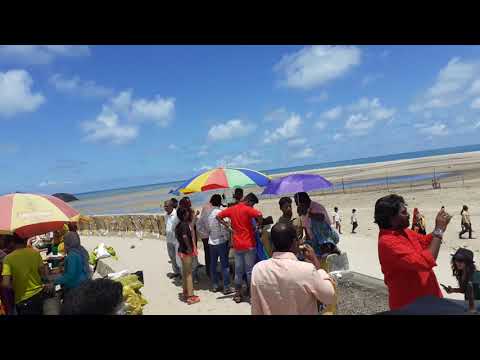 THE BEACH IN KANYA KUMARI