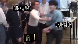 Download lagu Changbin running away from BTOB Eunkwang // Mayfly | Stray Kids mp3