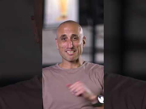 The Most ICONIC NBA Moment Of Manu Ginobili Got Nothing With Basketball 🤣🐐 #shorts  #nba