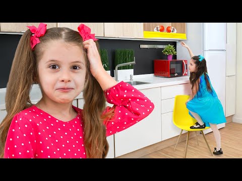 Eva and Friends try to Escape the Maze and other Adventures