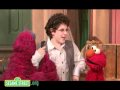 Sesame Street Rocco Fiorentino Sings Everybody S Song