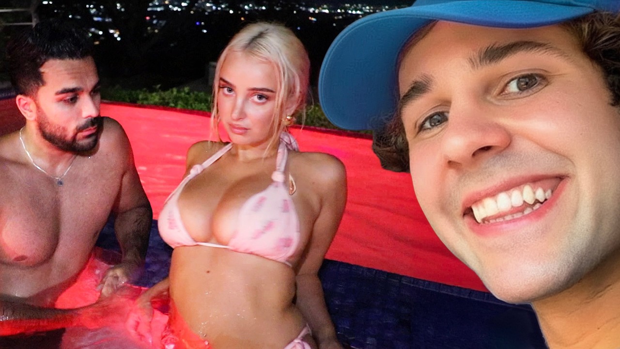 THIRD WHEELING THEIR FIRST DATE