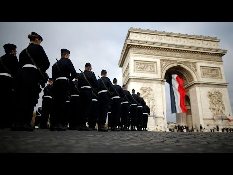 العالم يحتفل في باريس بالذكرى المئوية لنهاية الحرب العالمية الأولى