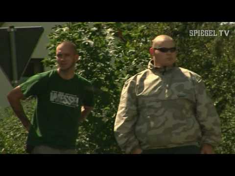 Rechte Hausbesetzer: Dorf wehrt sich gegen Neonazis