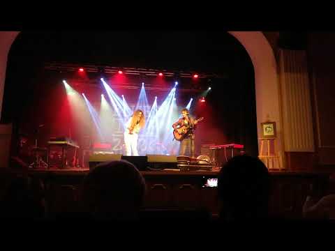 Magda Piskorczyk & Sosnowski - Ain't No Sunshine (live in Chorzów 04.09.2021)