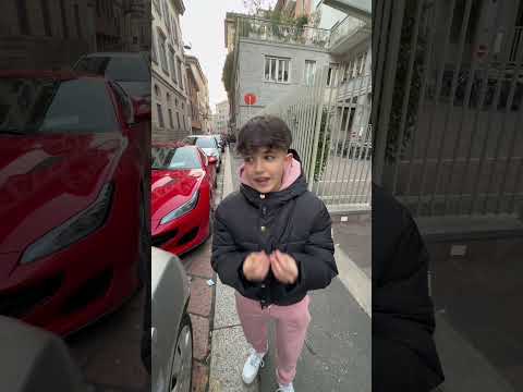 Devo comprarmi una Ferrari per conquistarvi?