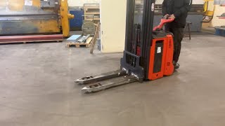 Linde D12 AP pallet stacker for sale - Image 4 | Machineryline ZM Linde D12 AP pallet stacker | Image 4 - Machineryline
