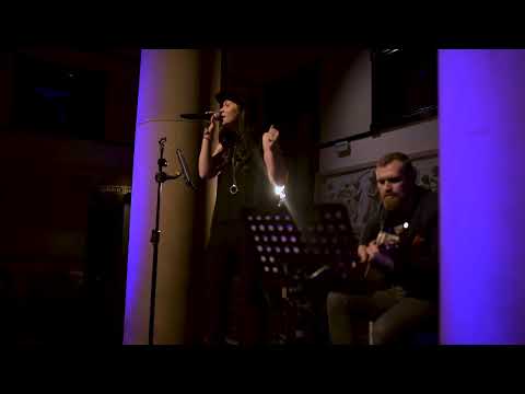 Jessica Stretton - Harris Live Acoustic Performance