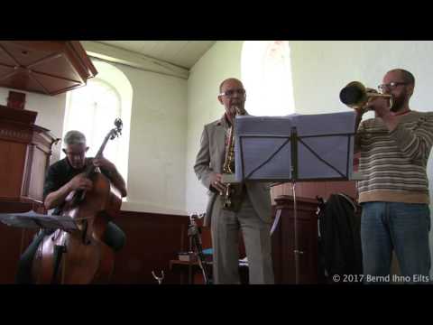 Jan Klare 1000 anthems - live in Oostum: Cambodia (1970 - 75)