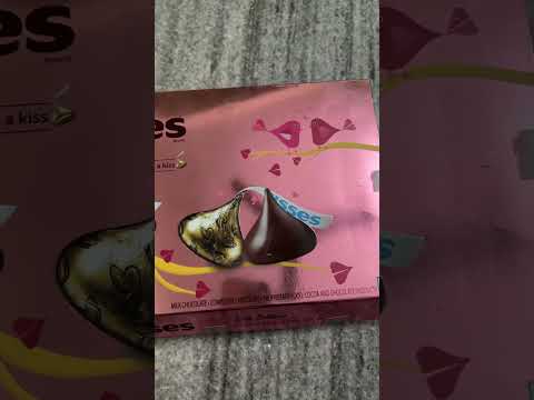 Hershey's Kisses Love Edition Chocolates #shorts #short #trending #viral #youtubeshorts #reels #yum