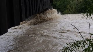 preview picture of video 'Hochwasser Alarm im Unterland, Kramsach, Brandenberg'