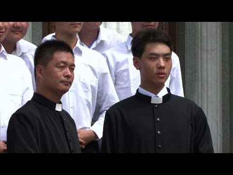 Primeiro bispo católico em três anos ordenado na China