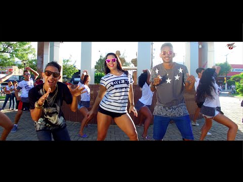 MC TROIA E MC TOCHA - BUMBUM NO AR - 4K - CLIPE OFICIAL 2016