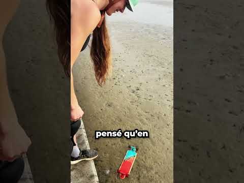 Elle Pensait Que Son Skateboard Était Bloqué Dans la Boue, Mais... 🤯🛹