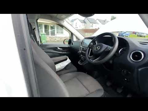 181 Mercedes Vito camper in logbook - Image 2