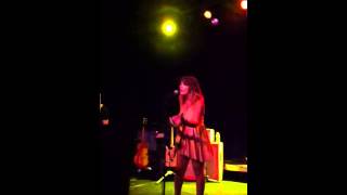 Do you love me like you used to - Best Coast
