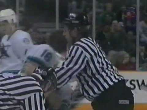 Donald Brashear vs Dody Wood