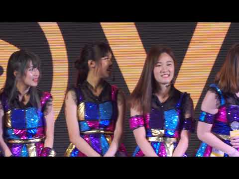 181129 [Comment] FMA cover 48Group @ ViU Cover Dance Contest