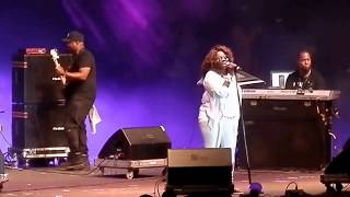 Angie Stone - "Pissed Off" (LIVE)