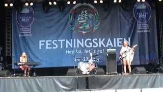 Blow it all away - Black Rose